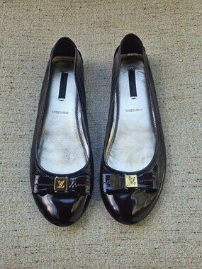 Louis Vuitton Women Shoes Flat Ballet Brown Patent Leather LV Made in Italy 37.5